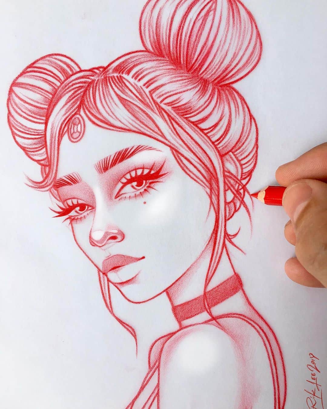 Rik Leeさんのインスタグラム写真 - (Rik LeeInstagram)「Roses are red,  This drawing is too, I appreciate good eyebrows, Preferably two! 😉😚 . #riklee #badpoetry #drawing #art #babe #illustration #sketch #spacebuns #eyebrows #nyanelebajoa #portrait #pencildrawing #bali」6月3日 10時06分 - rikleeillustration