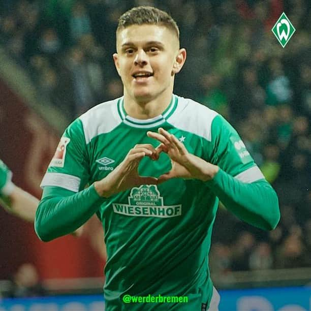 ヴェルダー・ブレーメンさんのインスタグラム写真 - (ヴェルダー・ブレーメンInstagram)「Habt eine schöne Woche!💚 _______ #werder #bremen #svw #Rashica #mondaymotivation #Jubel」6月3日 21時37分 - werderbremen