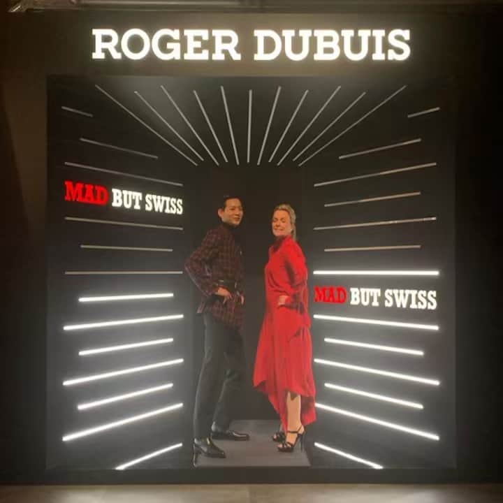 竜星涼のインスタグラム：「let's dance‼︎🕺💃✨ @roger_dubuis  #rogerdubuis #excalibur #daretoberare #carbon3 #ex0752 #dance #osaka」