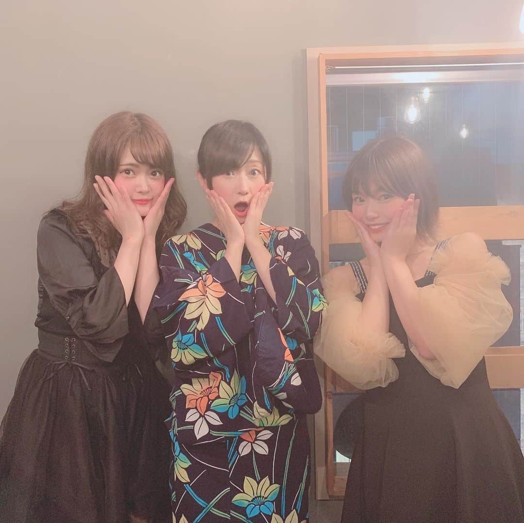 のインスタグラム：「怪談イベントありがとうございましたー！！！！怖いこと起こりまくりDAYSなので、フリートークはわたしの怖いこと相談時間でした笑 ・ こわすぎたー！！！！！ 呼んでくれた綾子ちゃんありがとう😆💓 #怪談イベント #ヘッドホン #ヘッドホンで怪談はこわすぎ」
