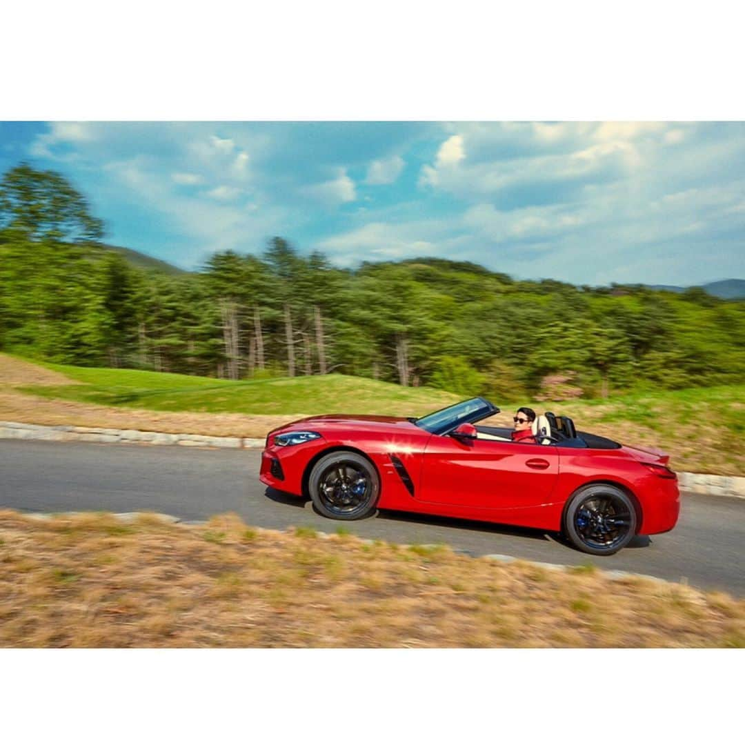 ペ・ジョンナムさんのインスタグラム写真 - (ペ・ジョンナムInstagram)「esquire X bmw z4 😎📸📸📸@esquire.korea @bmw_korea #bmwz4」6月3日 14時09分 - jungnam_bae