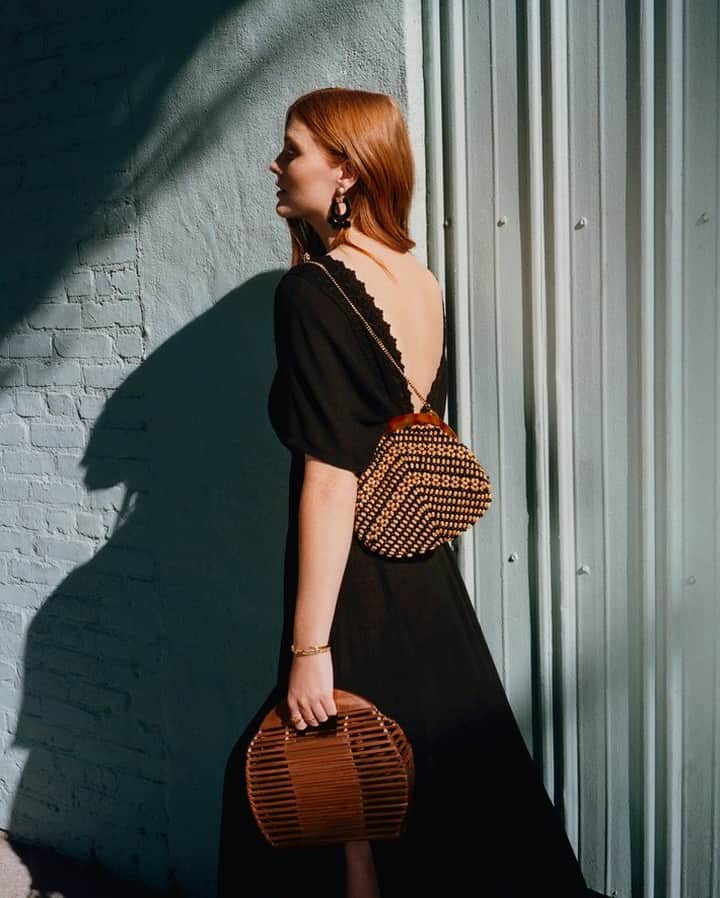 アクセサライズのインスタグラム：「Introduce to your occasion palette wooden textures and boho beaded pieces that turn heads.  Tap the link in the bio to shop now.  #Accessorize」