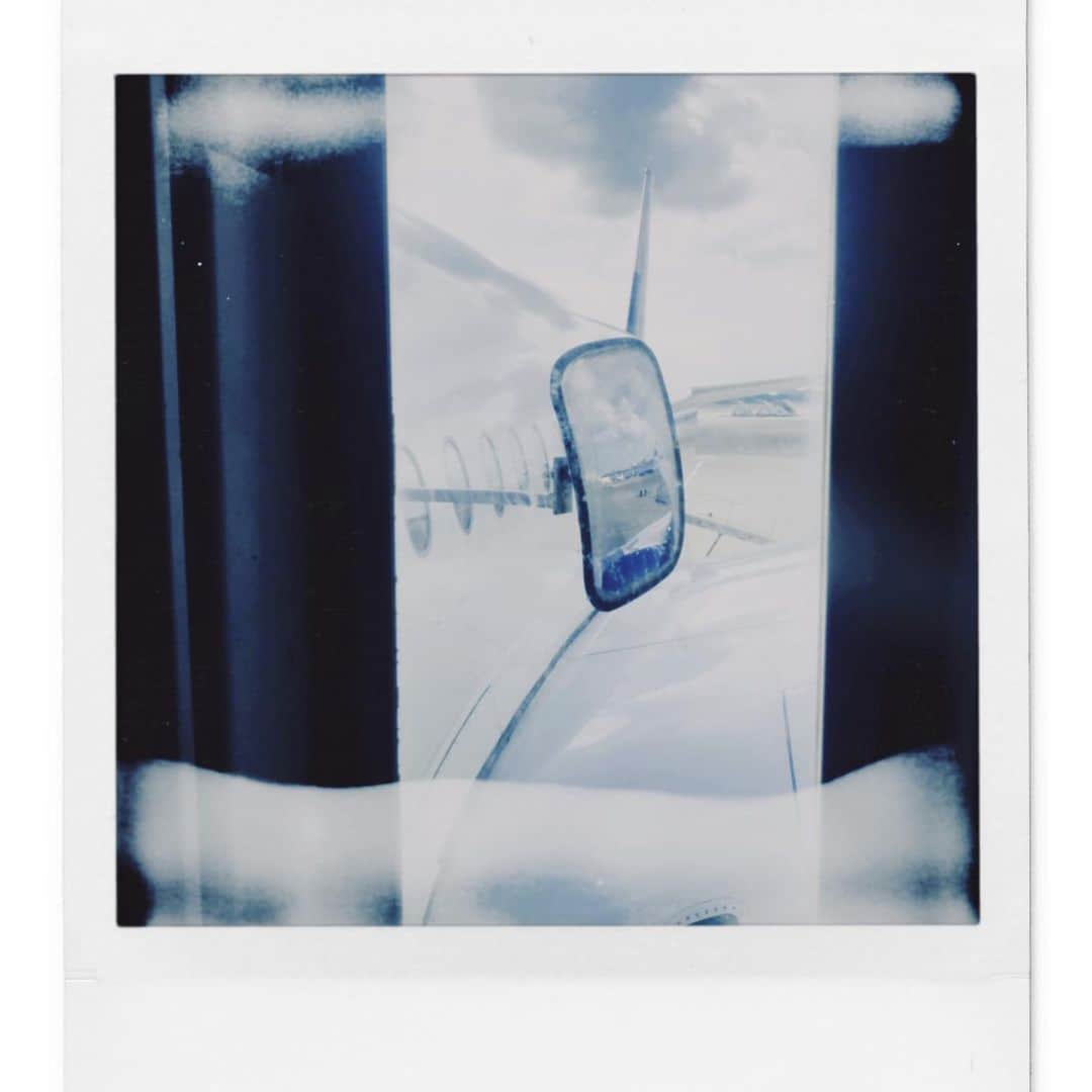 本多哲郎さんのインスタグラム写真 - (本多哲郎Instagram)「いいポラロイドのアプリ見つけて暇つぶし  では20年旅行ってきます。」6月3日 16時08分 - hane_tetsu