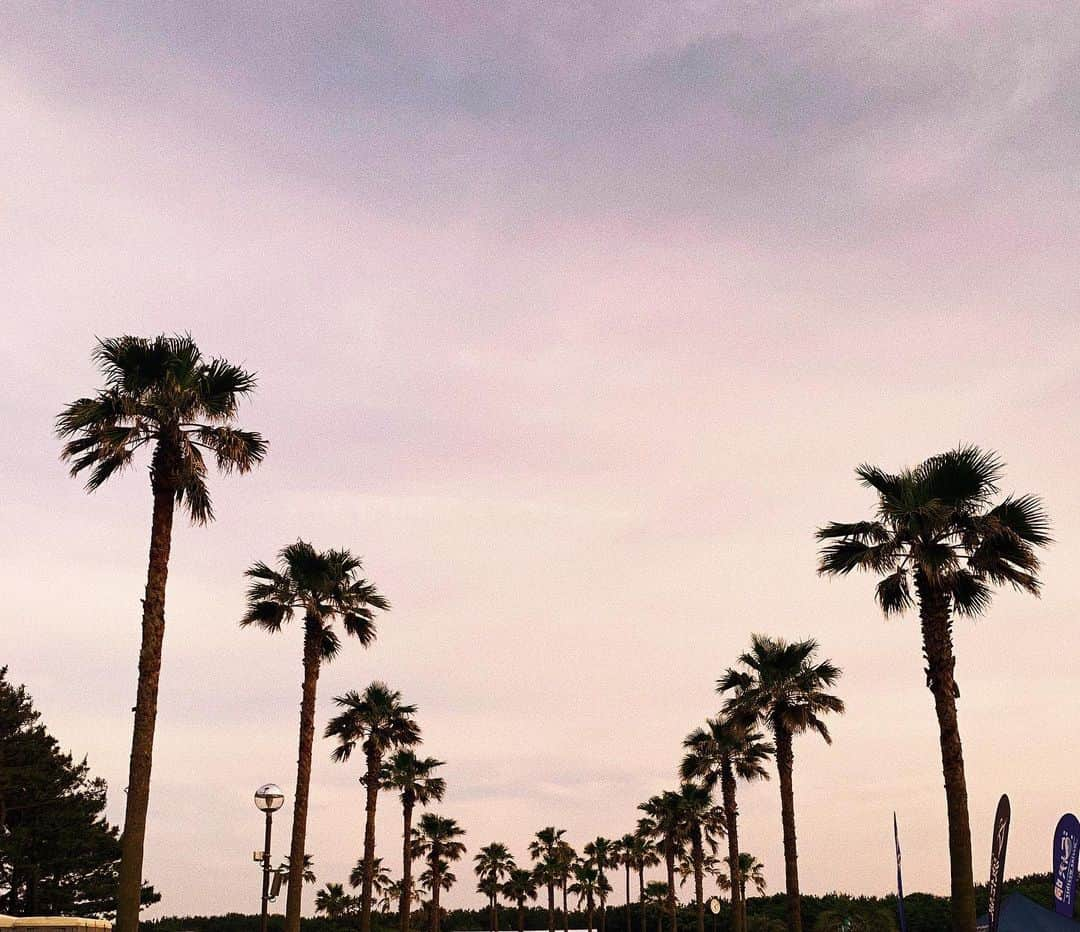 今井華さんのインスタグラム写真 - (今井華Instagram)「Monday lazy mood 🌴🌴🌴」6月3日 16時23分 - imaihana