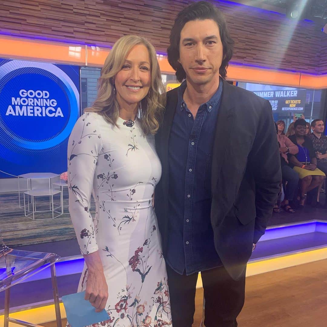 Good Morning Americaさんのインスタグラム写真 - (Good Morning AmericaInstagram)「Thanks to Adam Driver who stopped by to talk about his new Broadway play, his whirlwind year and his organization for veterans.」6月3日 22時46分 - goodmorningamerica