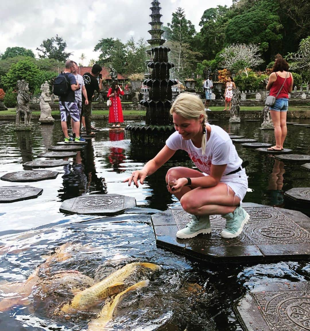 エフゲーニヤ・タラソワさんのインスタグラム写真 - (エフゲーニヤ・タラソワInstagram)「Загадай желание✨」6月3日 17時56分 - _tarasova_evg