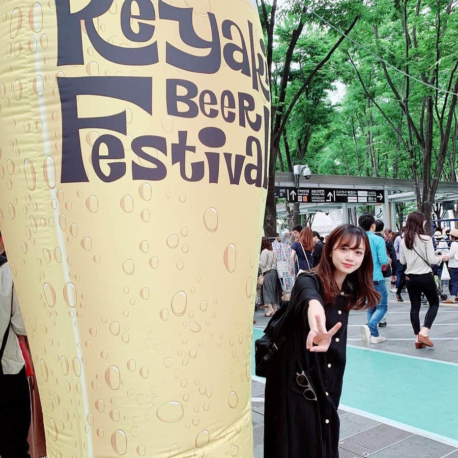 奥仲麻琴さんのインスタグラム写真 - (奥仲麻琴Instagram)「ビールフェス🍻💭 普段ビール飲まないけど楽しかった！ 美味しい食べ物たくさんあった😋  @17kg_official」6月3日 18時12分 - okunaka_makoto