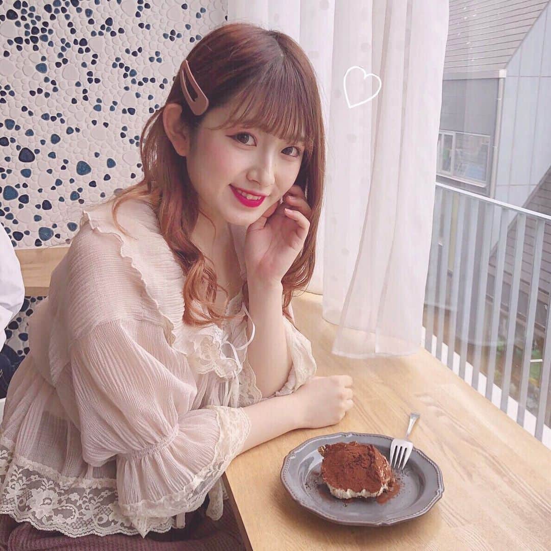 青木菜花のグルメインスタ