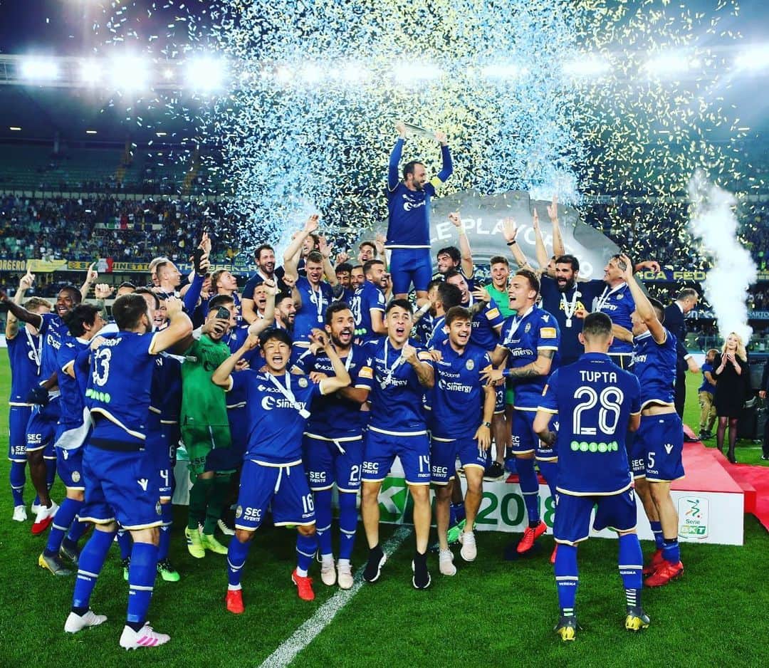 リデル・マトス・サントスのインスタグラム：「Serie A 🎉🎉🎉🎉🎉🎉🎉🎉🎉🎉🎉🎉🎉🎉🎉🎉🎉🎉🎉」