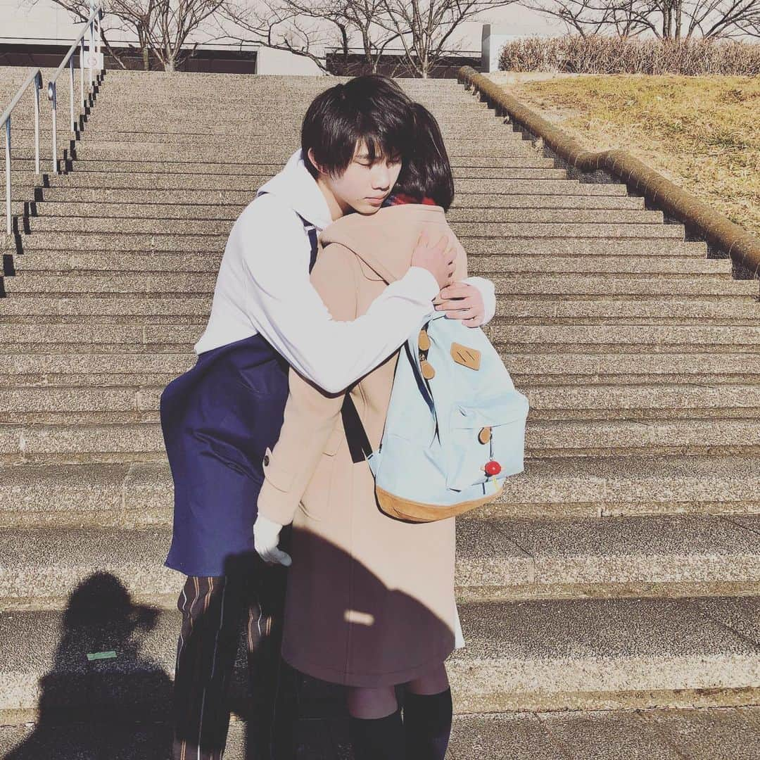 フジテレビ「FOD」さんのインスタグラム写真 - (フジテレビ「FOD」Instagram)「キューン❤️ #高嶺と花 💴🌸第7話は本日24時55分放送です‼️ 見逃せないですよーー✨✨ #高杉真宙 #竹内愛紗 #フジテレビ」6月3日 19時18分 - fod_official