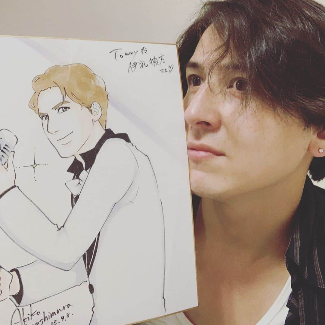伊礼彼方さんのインスタグラム写真 - (伊礼彼方Instagram)「‪東京公演中にこんな素敵な色紙が届きました。漫画家の東村アキコ先生から。‬ ‪ジャージーボーイズのトミー。‬ ‪  うわぁーーー！！！‬ ‪何このサプライズ！！‬ ‪嬉しい(≧∀≦)‬ ‪ありがとうございます！！！‬ ‪  顔の向きこんな感じ？‬ ‪#レミゼラブル‬ ‪#ジャージーボーイズ‬ ‪#トミー‬ ‪#東村アキコ‬」6月3日 19時24分 - irei_kanata