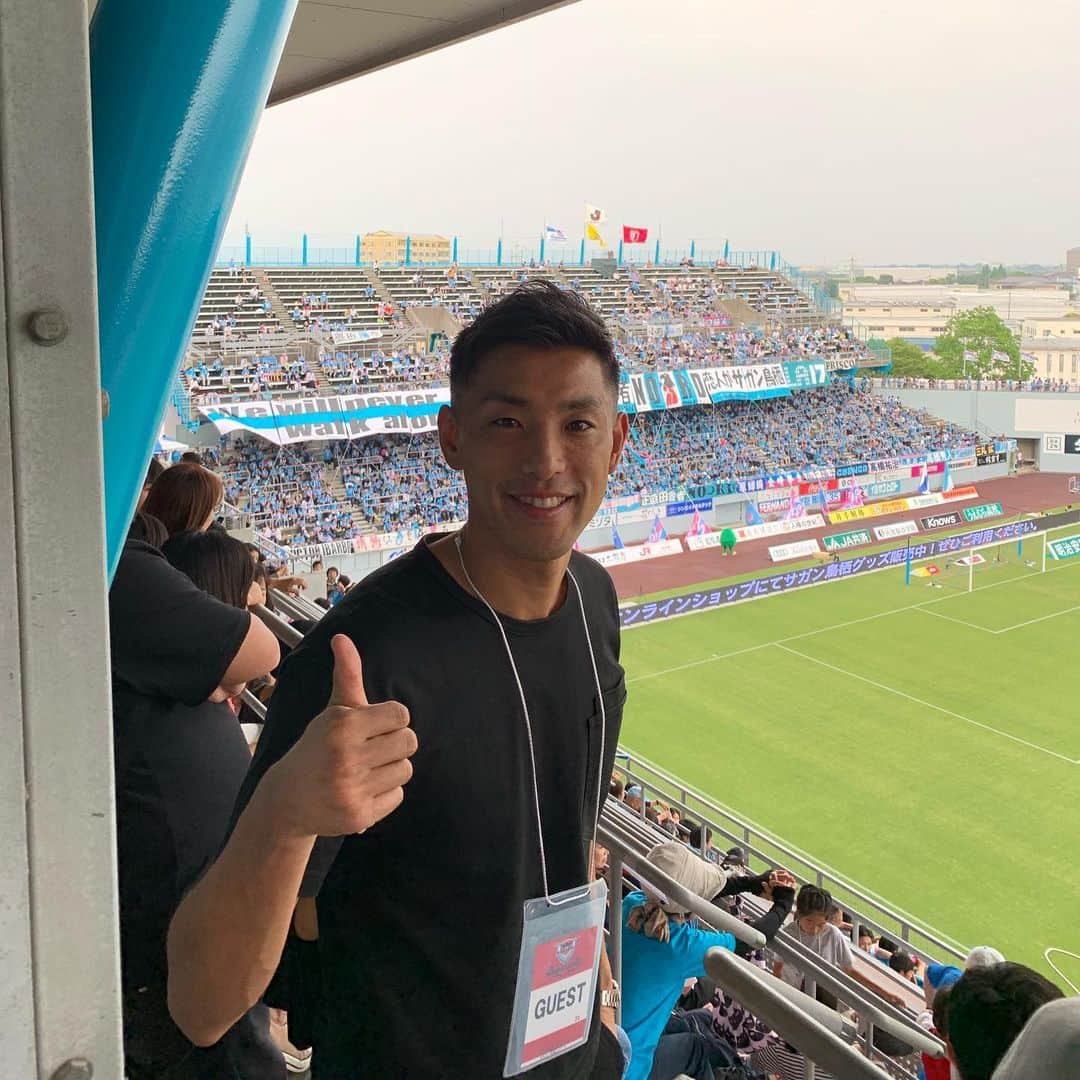 のインスタグラム：「C大阪戦も応援ありがとうございました！  #マレーシアから🇲🇾 #池田圭 応援に来てました！」