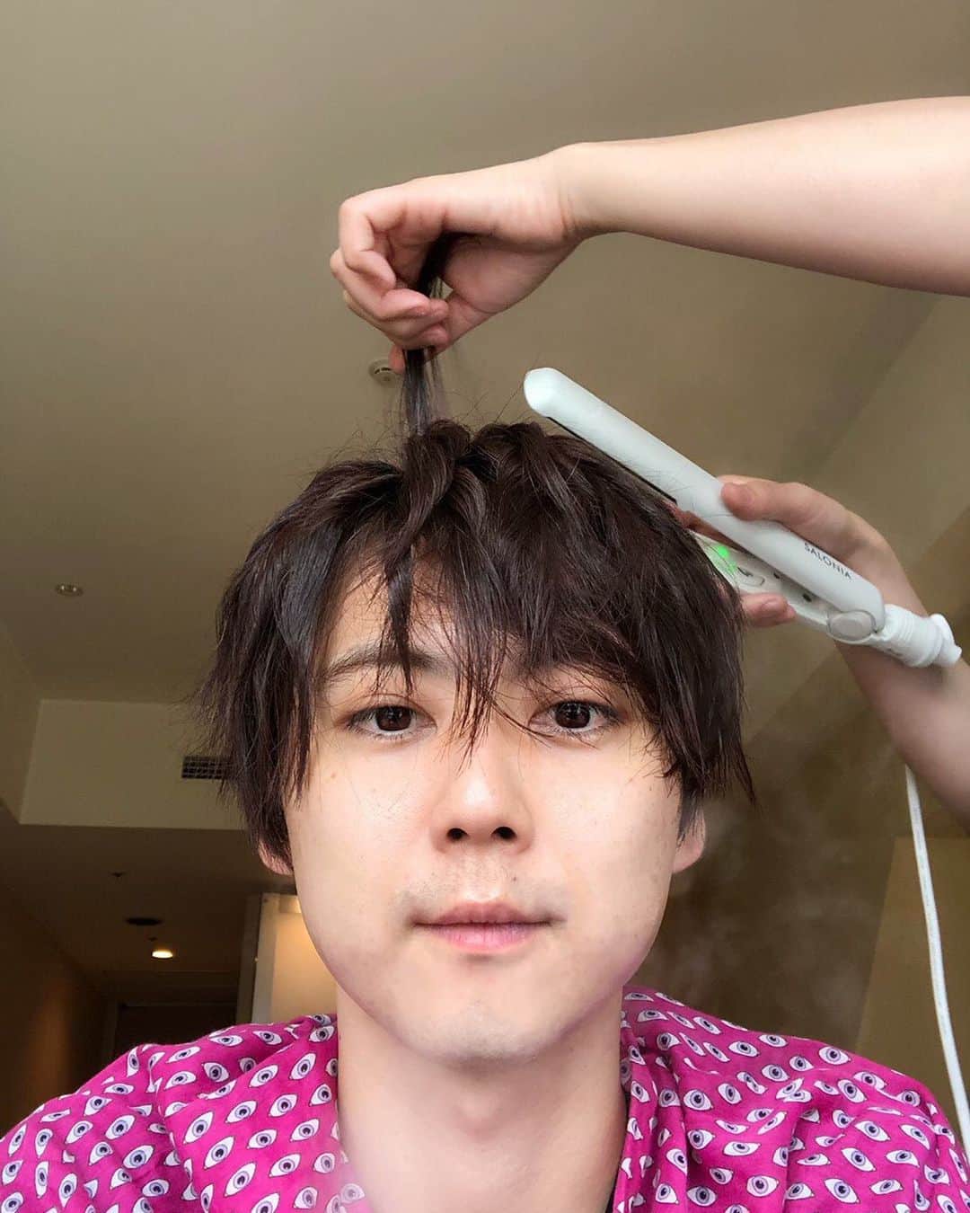 梶裕貴さんのインスタグラム写真 - (梶裕貴Instagram)「[05/31/2019] 【梶】今日の朝は、まるで夏のそれ！ 気持ちいい！  まもなくお仕事スタート！ 楽しみたいです！  GO！！」6月3日 20時11分 - kaji.yuki_