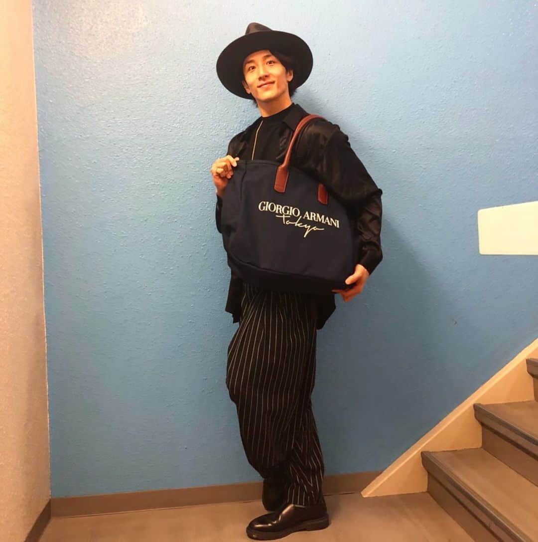 大貫勇輔さんのインスタグラム写真 - (大貫勇輔Instagram)「アルマーニの可愛い鞄😍❤️ お気に入りです✨ #armani #bag」6月3日 20時12分 - yusukeonuki_official