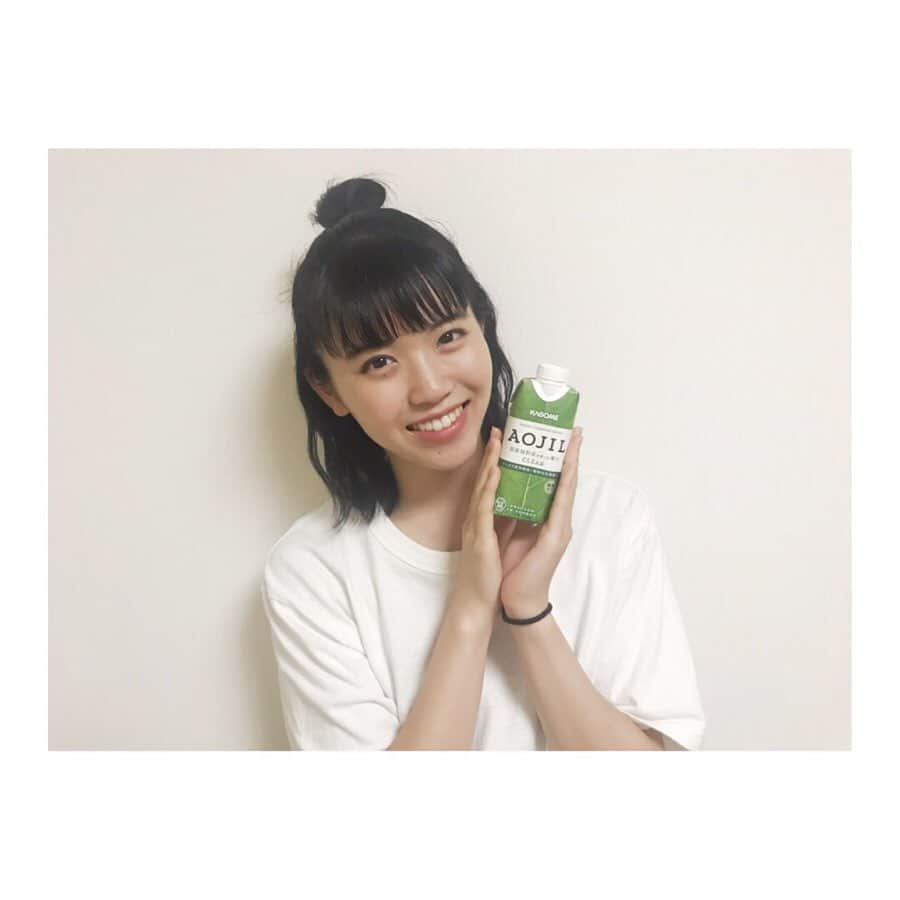 彩香さんのインスタグラム写真 - (彩香Instagram)「KAGOMEさんの青汁♪ 糖質オフなので、ジュースをこれに変えるだけでとっても健康的ですよね💪🏻✨ サラサラしてて飲みやすいのでおすすめです(*≧∀≦*) #kagome #カゴメ #青汁 #aojil #PR」6月3日 20時45分 - saika_ringomusume