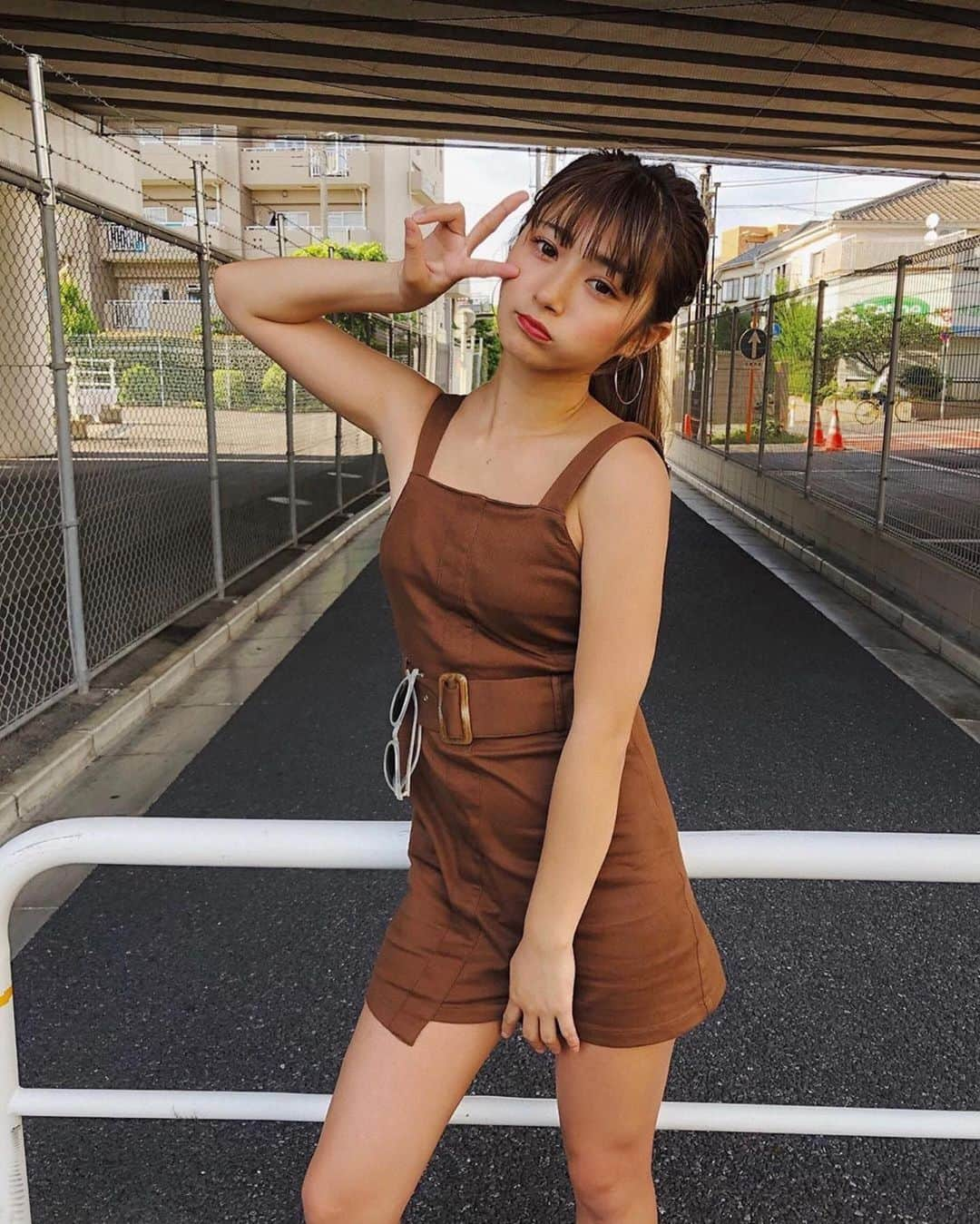 美女美容事情さんのインスタグラム写真 - (美女美容事情Instagram)「《キャミワンピの季節🌞✨》⠀ *⠀ リポストを使って、素敵な写真📷✨を投稿されてる方を紹介させて頂く⠀⠀⠀⠀ 【💄美女美容事情💅】のコーナーです✨⠀ *⠀⠀⠀⠀⠀⠀⠀ いいねやコメント、フォローして応援してね❤︎🥰🎶⁣⠀ *⠀⠀⠀⠀⠀⠀⠀ 今回ご紹介させて頂きますのは❤︎⠀ Isari Shintaniさん< @isarin_31 >の素敵なお写真📸⠀ *⠀ 気温が高くなり、暑さが本格的な日にキャミワンピを着たそうです😄⠀ スタイルがいいのでとてもよく似合っています💕ピースも可愛い🥰⠀ *⠀⠀ Isari Shintaniさんのアカウントには他にも素晴らしい投稿が沢山ありますので是非覗いてみてくださいね💁‍♀️💙⠀ *⠀⠀ Isari Shintaniさん< @isarin_31 >⠀ 素敵な投稿ありがとうございました☺️📸✨⠀⠀⠀⠀⠀⠀⠀⠀ △▼△▼△▼△▼△▼△▼△▼△▼△▼⠀⠀⠀⠀⠀⠀⠀⠀⠀⠀⠀⠀⠀⠀⠀⠀⠀⠀⠀⠀⠀⠀⠀⠀⠀⠀⠀⠀⠀⠀⠀⠀⠀ ❤🧡💛「美女美容事情」💚💙💜⠀⠀⠀⠀⠀⠀⠀⠀⠀⠀⠀⠀⠀⠀⠀ 👇掲載ご希望の方は👇⠀⠀⠀⠀⠀⠀⠀⠀⠀⠀⠀⠀⠀⠀⠀⠀ @b_b_j.jタグ付けと🖤 # ビジョビ⠀🖤⠀⠀⠀⠀⠀⠀⠀⠀⠀⠀⠀⠀⠀⠀⠀ をタグ付けお願いします✨⠀⠀⠀⠀⠀⠀⠀⠀⠀⠀⠀⠀⠀⠀⠀⠀ ――――――――――――――――⠀⠀⠀⠀⠀⠀⠀⠀⠀⠀⠀⠀⠀⠀⠀⠀⠀⠀⠀⠀⠀⠀⠀ ～姉妹アカウントのご紹介～⠀⠀⠀⠀⠀⠀⠀⠀⠀⠀⠀⠀⠀⠀⠀⠀⠀⠀⠀⠀⠀⠀⠀⠀⠀⠀⠀ ◇美容情報を紹介している«美女美容事情～Beauty～»⠀⠀⠀⠀⠀⠀⠀⠀⠀⠀⠀⠀⠀⠀⠀⠀⠀⠀⠀⠀⠀⠀⠀⠀⠀⠀ ( @b_b_j.j_b )⠀⠀⠀⠀⠀⠀⠀⠀⠀⠀⠀⠀⠀⠀⠀⠀⠀⠀⠀⠀⠀⠀⠀⠀⠀⠀⠀ ◇美しい旅スポット紹介をしている«美 spot»⠀⠀⠀⠀⠀⠀⠀⠀⠀⠀⠀⠀⠀⠀⠀⠀⠀⠀⠀⠀⠀⠀⠀⠀⠀ ( @b__spo )⠀⠀ ⠀ ◇ビジョビがお届けするセレクトショップ«bi select»⠀ ( @bi_select )⠀ ⠀⠀⠀⠀⠀⠀⠀⠀⠀⠀⠀⠀⠀⠀⠀⠀⠀⠀⠀⠀⠀ よかったらこちらも覗いてみてね✨⠀ ――――――――――――――――⠀⠀⠀ @b_b_j.j⠀⠀ #オシャレ  #ファッション  #beauty⠀⠀⠀⠀⠀⠀⠀⠀⠀⠀⠀⠀⠀ #美肌 #美脚 ⠀⠀ #ファッションコーデ #カジュアルファッション ⠀⠀ #大人カジュアルコーデ #夏コーデ ⠀⠀⠀ #オトナ女子 #セットアップ #スカートコーデ ⠀ #美意識向上 #ラフコーデ #美意識 ⠀ ⠀⠀ #女子力 #女子力向上 ⠀⠀⠀⠀⠀ #naturalbeauty」6月3日 21時08分 - b_b_j.j