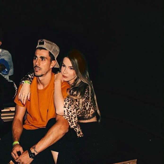 のインスタグラム：「Minha parceira pra todos os momentos!  Meu amor ❣️ Te Amo」