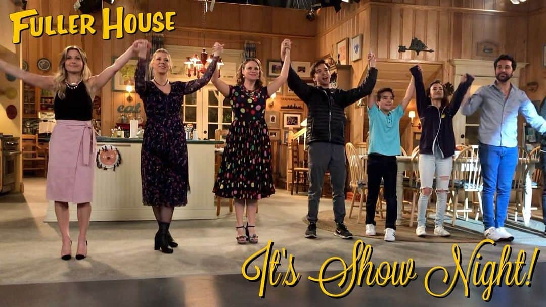 アンドリア・バーバーさんのインスタグラム写真 - (アンドリア・バーバーInstagram)「New vlog is up! First taping of @fullerhouse Season 5! 🎬 Link in bio. #fullerhouse」6月4日 7時25分 - andreabarber