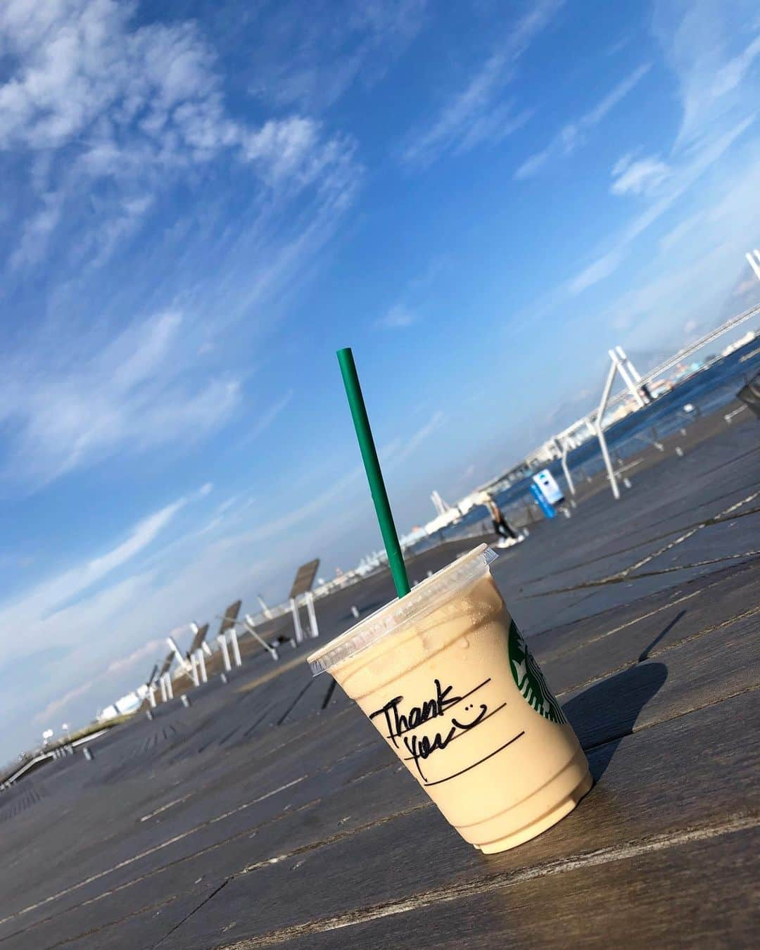 中山美香さんのインスタグラム写真 - (中山美香Instagram)「気持ちのいい時間☺︎ . . . #横浜 #yokohama #thankyou #starbucks」6月3日 23時21分 - mika5nakayama