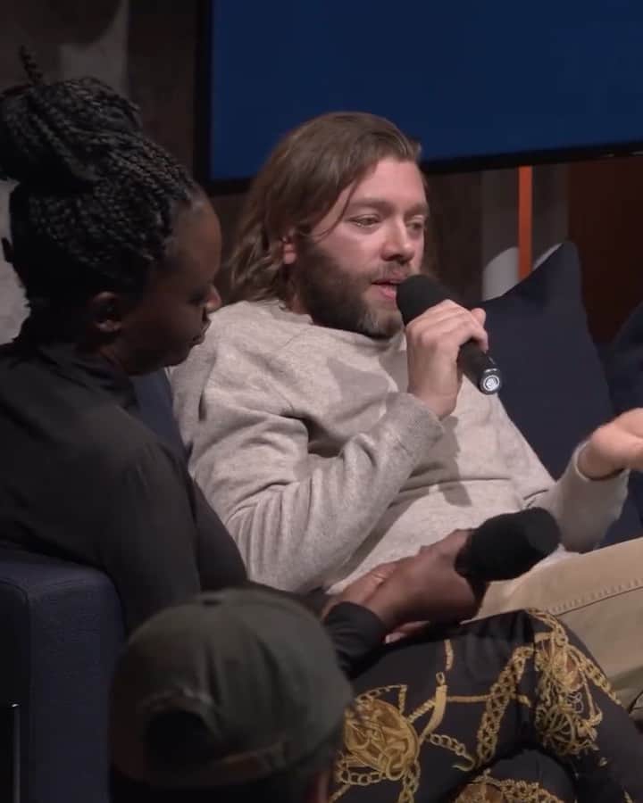 Red Bull Music Academyのインスタグラム：「This week we celebrate the craft and culture of DJing – and the great Gerd Janson knows a thing or two about it. #djing」