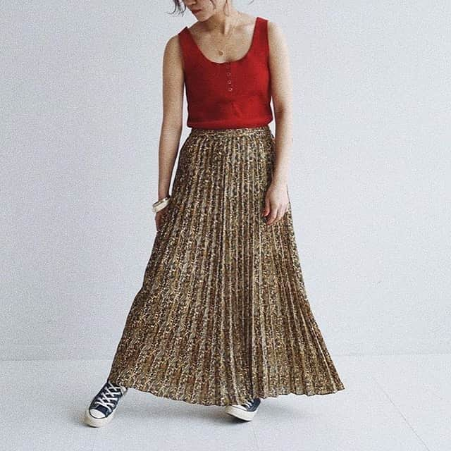 トライセクトさんのインスタグラム写真 - (トライセクトInstagram)「@slobecitron  cutoff no sleeve﻿ ﻿ ﻿﻿﻿﻿﻿﻿﻿﻿﻿﻿ tops ¥4,000+tax﻿﻿ skirt ¥9,000+tax﻿﻿ pants ¥8,000+tax﻿ shirt ¥10,000+tax﻿ (スタッフ身長:2-4.7 158cm/5.6 165cm)﻿﻿﻿﻿﻿﻿ その他staff私物﻿﻿ ﻿﻿﻿﻿﻿﻿﻿﻿﻿﻿﻿﻿﻿﻿﻿﻿﻿﻿﻿﻿﻿﻿﻿ ▶︎画像をタップしてショッピング🛒﻿﻿﻿﻿﻿﻿﻿﻿﻿﻿﻿﻿﻿﻿﻿﻿﻿﻿﻿ ﻿﻿﻿﻿﻿﻿﻿﻿﻿﻿﻿﻿﻿﻿﻿﻿﻿﻿﻿﻿﻿﻿﻿ ﻿ ﻿ ＼ ZOZOTOWNでの販売再開！ ／﻿ ﻿﻿﻿﻿﻿﻿﻿﻿﻿﻿﻿﻿﻿﻿﻿﻿﻿﻿﻿﻿ SLOBEcitron.は﻿﻿﻿﻿﻿﻿﻿﻿﻿﻿﻿﻿﻿﻿﻿﻿﻿﻿﻿﻿﻿﻿﻿﻿﻿ BAYCREW'S STORE/ZOZOTOWN/MAGASEEK/i LUMINE/マルイウェブチャンネル﻿﻿﻿﻿﻿﻿﻿﻿﻿﻿﻿﻿﻿﻿﻿﻿﻿﻿﻿﻿﻿﻿﻿﻿﻿ にてお求めいただけます。﻿﻿﻿﻿﻿﻿﻿﻿﻿﻿﻿﻿﻿﻿﻿﻿﻿﻿﻿﻿﻿﻿﻿﻿﻿ ﻿﻿﻿﻿﻿﻿﻿﻿﻿﻿ ﻿﻿﻿﻿﻿﻿﻿﻿﻿﻿﻿﻿ #SLOBEcitron #スローブシトロン#🍋#SLOBEIENA#ワガママオシャレコムスメ#baycrewsstore﻿﻿﻿﻿﻿#ZOZOTOWN  #baycrews﻿ #2019ss_baycrews ﻿﻿﻿﻿﻿﻿﻿﻿﻿﻿﻿﻿﻿﻿﻿﻿﻿﻿﻿﻿﻿﻿﻿﻿﻿﻿﻿﻿﻿ #baycrews40周年」6月3日 23時26分 - baycrews