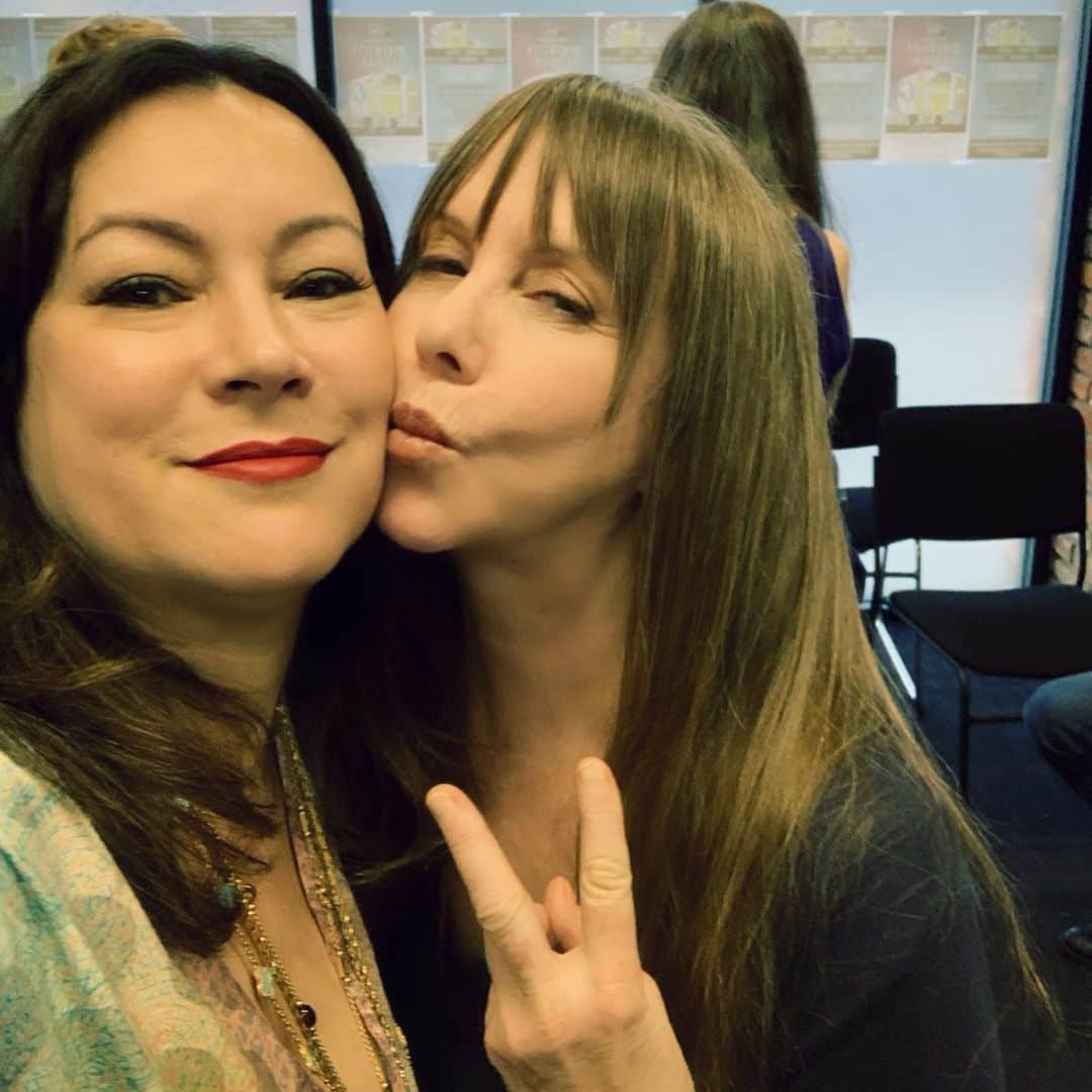 ジェニファー・ティリーさんのインスタグラム写真 - (ジェニファー・ティリーInstagram)「”The Pack!” Staged Reading of @eugenedpack’s short plays at @thegroundlings. 🎭」6月3日 23時32分 - jennifertilly