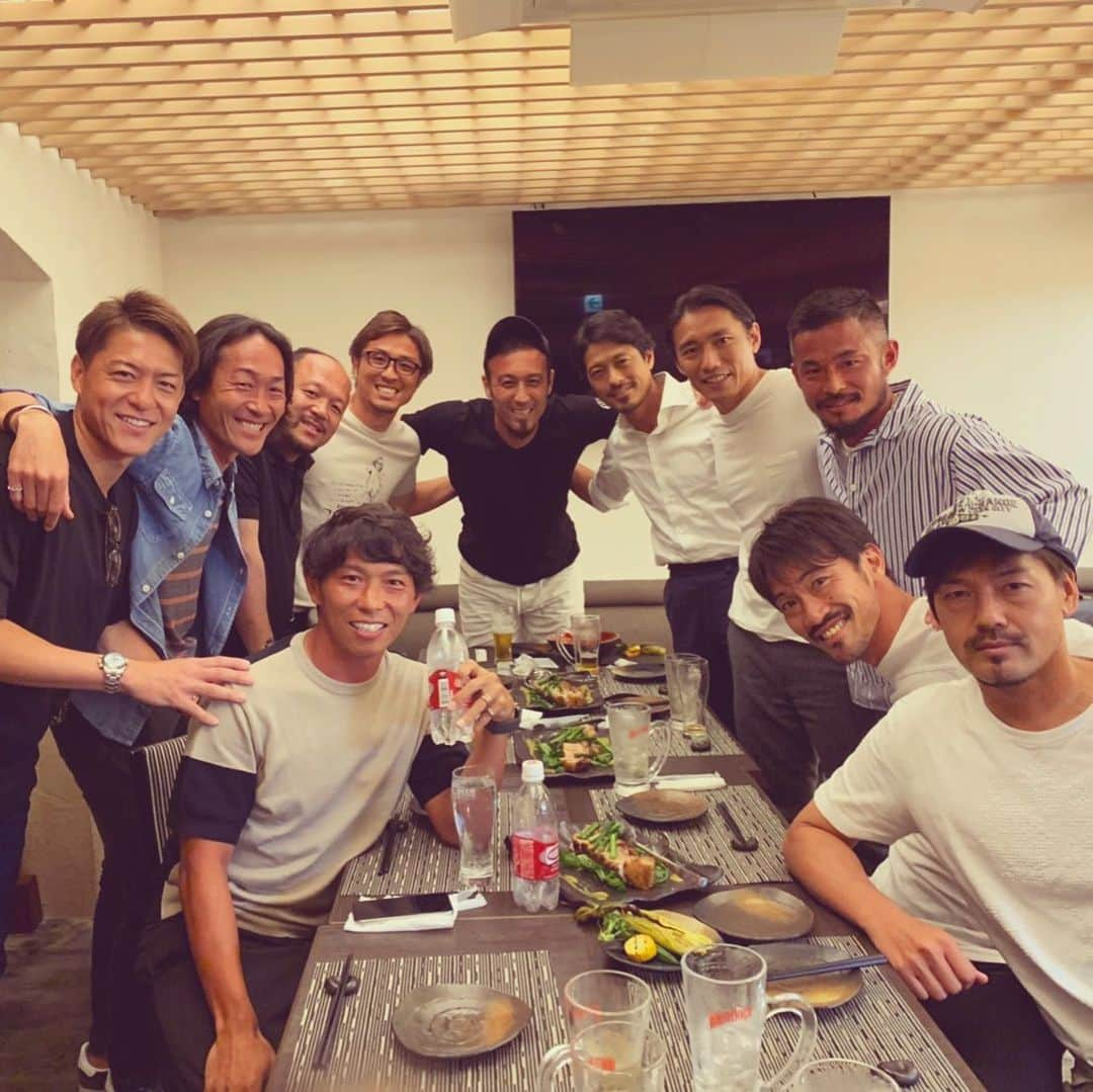 石川直宏さんのインスタグラム写真 - (石川直宏Instagram)「広島からの〜 #谷間の世代 で集まりました♪ 昔話に話が尽きない🤣 また集まろう🤝 . #田中マルクス闘莉王  #松井大輔 #阿部勇樹 #石川直宏 #那須大亮 #鈴木啓太 #佐藤寿人 #佐藤勇人 #坂田大輔 #田中隼磨」6月4日 0時03分 - sgss.18