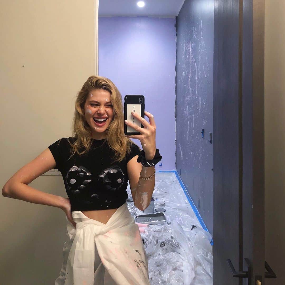 ニコラ・ペルツのインスタグラム：「last night was fun」