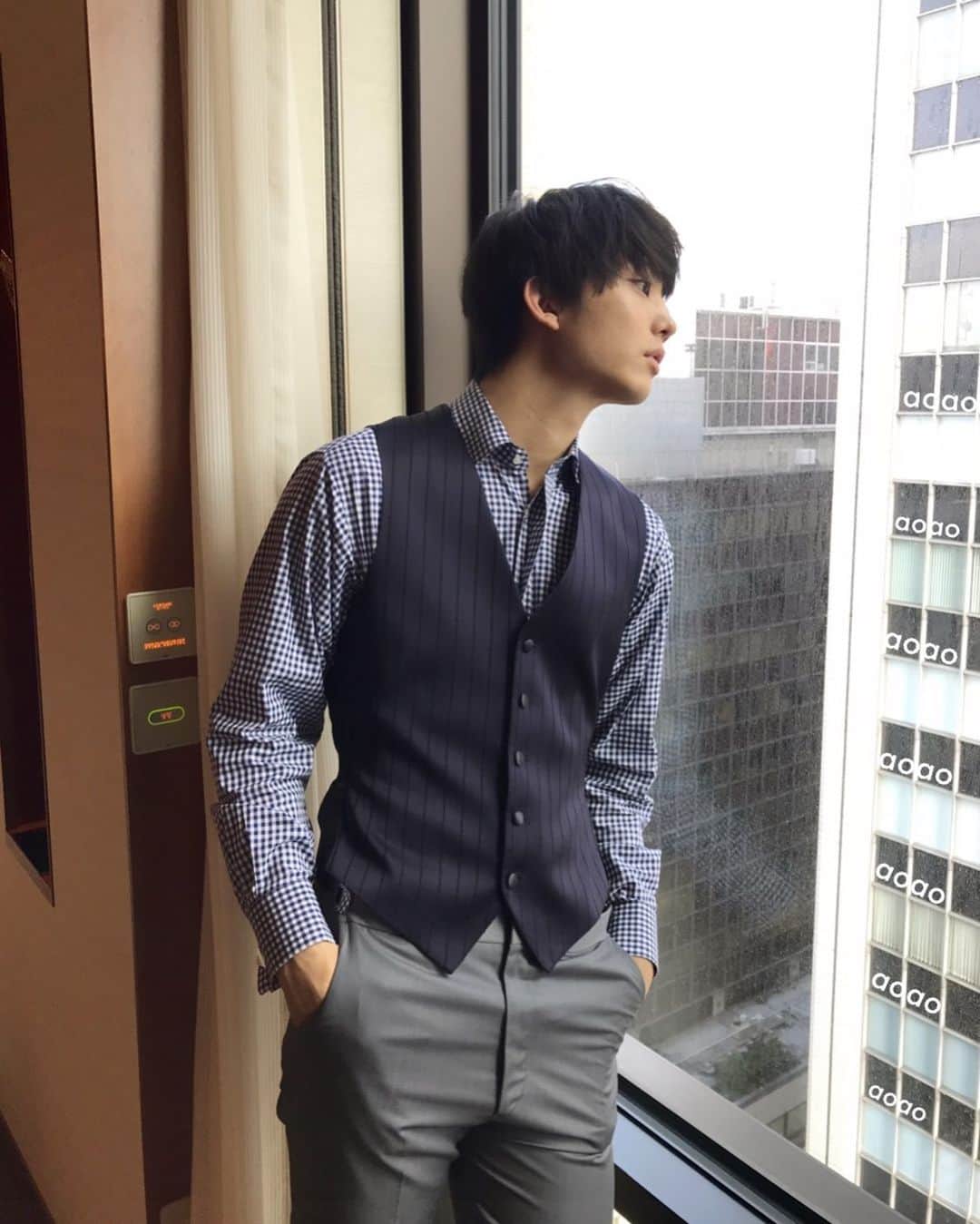 伊藤健太郎のインスタグラム：「こんばんは！ このあと27時から『伊藤健太郎のオールナイトニッポン０』 . ‪来週10日はスペシャルウィーク！SMAP特集に加え、さらにスペシャルな企画があるのか！？ないのか！？え、なに？‬ . メールもお待ちしております！ アドレス：kentaro@allnightnippon.com . 公式サイト：http://www.allnightnippon.com/kentaro/ . お楽しみに！ . @aoao_tt_  #aoao #伊藤健太郎  #伊藤健太郎ann0  #JOLF #radiko #MIXchannel  #健太郎ann0初回dvd発売中」