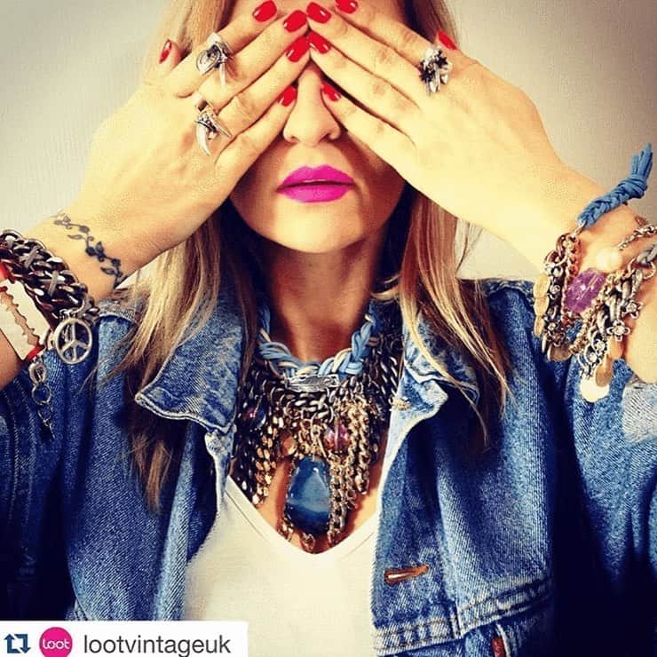 メイデンアートのインスタグラム：「Beautiful Maiden-Art Boho Chic Necklaces perfect for Summer 💕☀️ . Want to know more? . 👇Comment YES ❤️ below👇 . . . . . #fashionlover #fashionlovers #fashionloverstyle #fashionmaker #fashionmakers #fashiondesignerslife #fashionentrepreneur #fashionentrepreneurship #fashionentrepreneurs #fashionaddicted #fashionobsessed #fashionistas #fashionista #fashionbiz #fashionbusiness  #womeninfashionbusiness #womeninfashion #mominfashion #fashionbusinessblog」