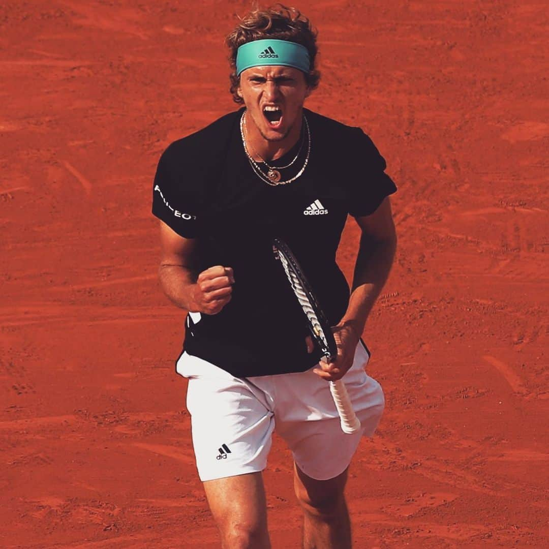 ATP World Tourさんのインスタグラム写真 - (ATP World TourInstagram)「A second Grand Slam QF for @alexzverev123 💪 Will 2019 be his year at @rolandgarros? 🤔  #RG19 #Tennis #ATPTour」6月4日 1時25分 - atptour