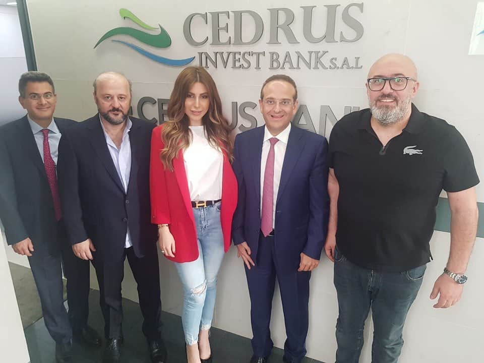 ヤーラさんのインスタグラム写真 - (ヤーラInstagram)「Soon... @cedrusbanksal @raedfkhoury @melhem.riachy #FadiAssali @tarekaboujaoude #cedrusfamily #Yara  قريباً... #سيدروس_بنك #يارا」6月4日 1時29分 - yara