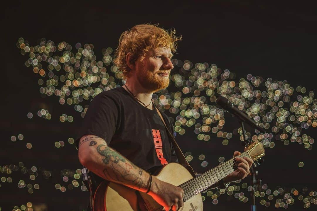 エド・シーランさんのインスタグラム写真 - (エド・シーランInstagram)「Lisbon night #2 ! 📸 @zakarywalters」6月4日 1時57分 - teddysphotos