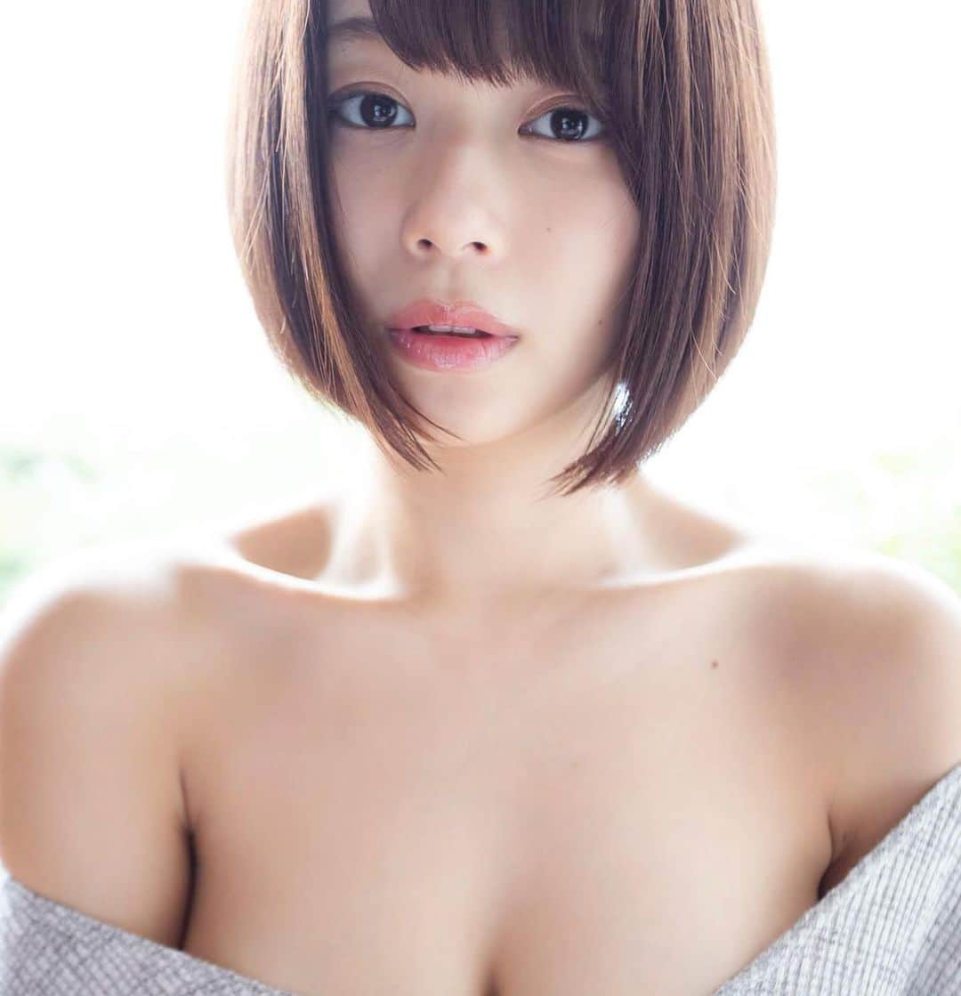 のインスタグラム：「昨日は東京Lilyさんにて発売記念イベントありがとうございました❣️ お仕事おわり、平日の夕方にたくさんの方にお越しいただけて嬉しかったです✨本当にありがとう❤️ ・ 今日はロフトプラスワンさんにてハゲワングランプリです✨審査員をやらせていただくのでたのしみ💓 #島ナースつかさ #スパイスビジュアル #DVD #IV #和地つかさ #japanesegirl #萌 #自拍 #模特 #粉我 #tbt #swag #动漫 #扎心了#맞팔  #东京 #몸스타그램  #เซ็กซี่ #น่ารัก #น่ารักจัง #ประเทศญี่ปุ่น #คอสเพลย์ #Comel #Awekcun #インスタグラビア  #Instagravure  #cosplay #JapaneseGirl」