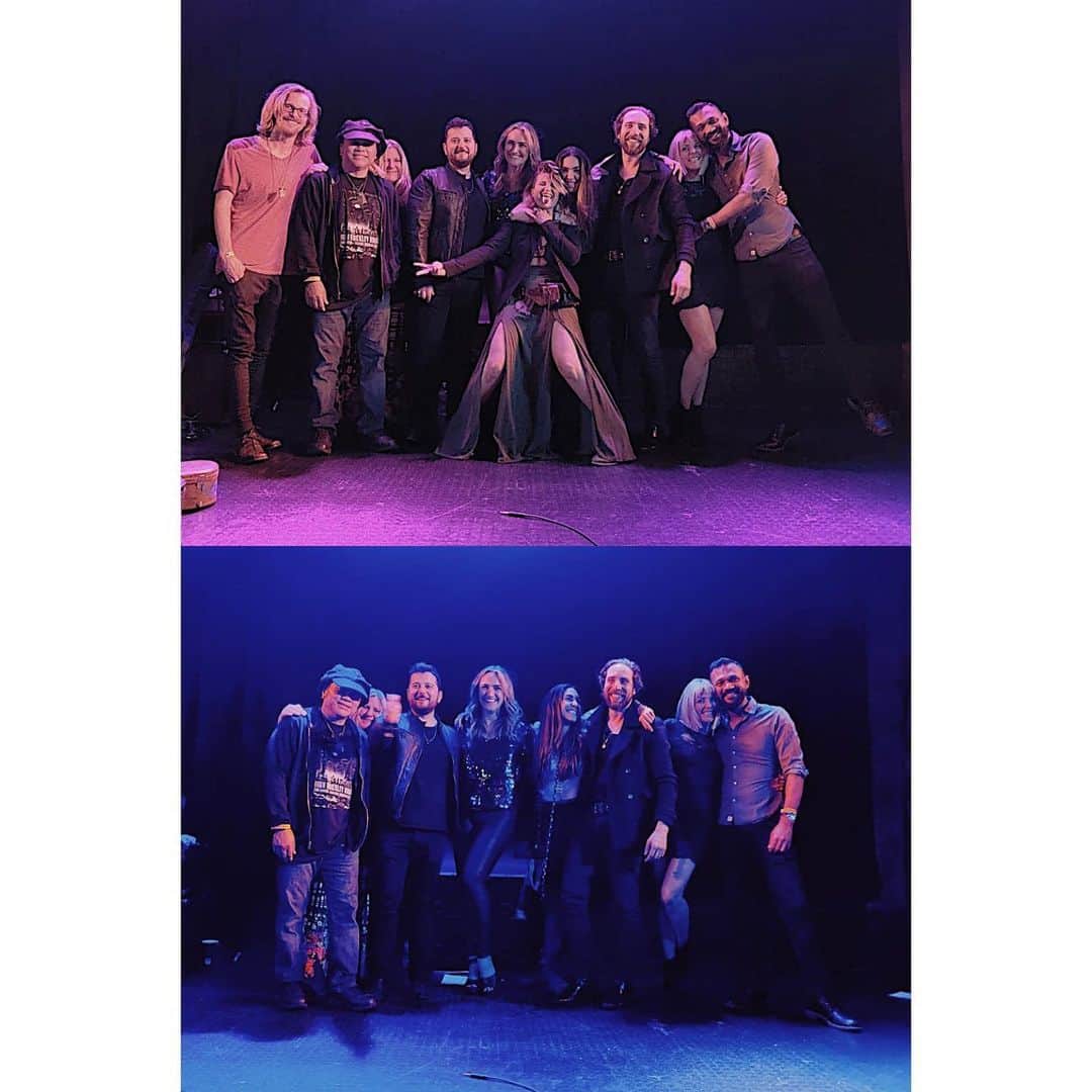 ナタリア・コルドバ・バックリーのインスタグラム：「THANK YOU ALL... So very very much for being there with us on such a significant night!  The profound feeling of gratitude and joy we’ve experienced... was created all by YOU and it means more to us and the @brianbuckleyband than we will ever be able to express. You all gifted this family an unforgettable night.  Gracias! Gracias! Gracias!」