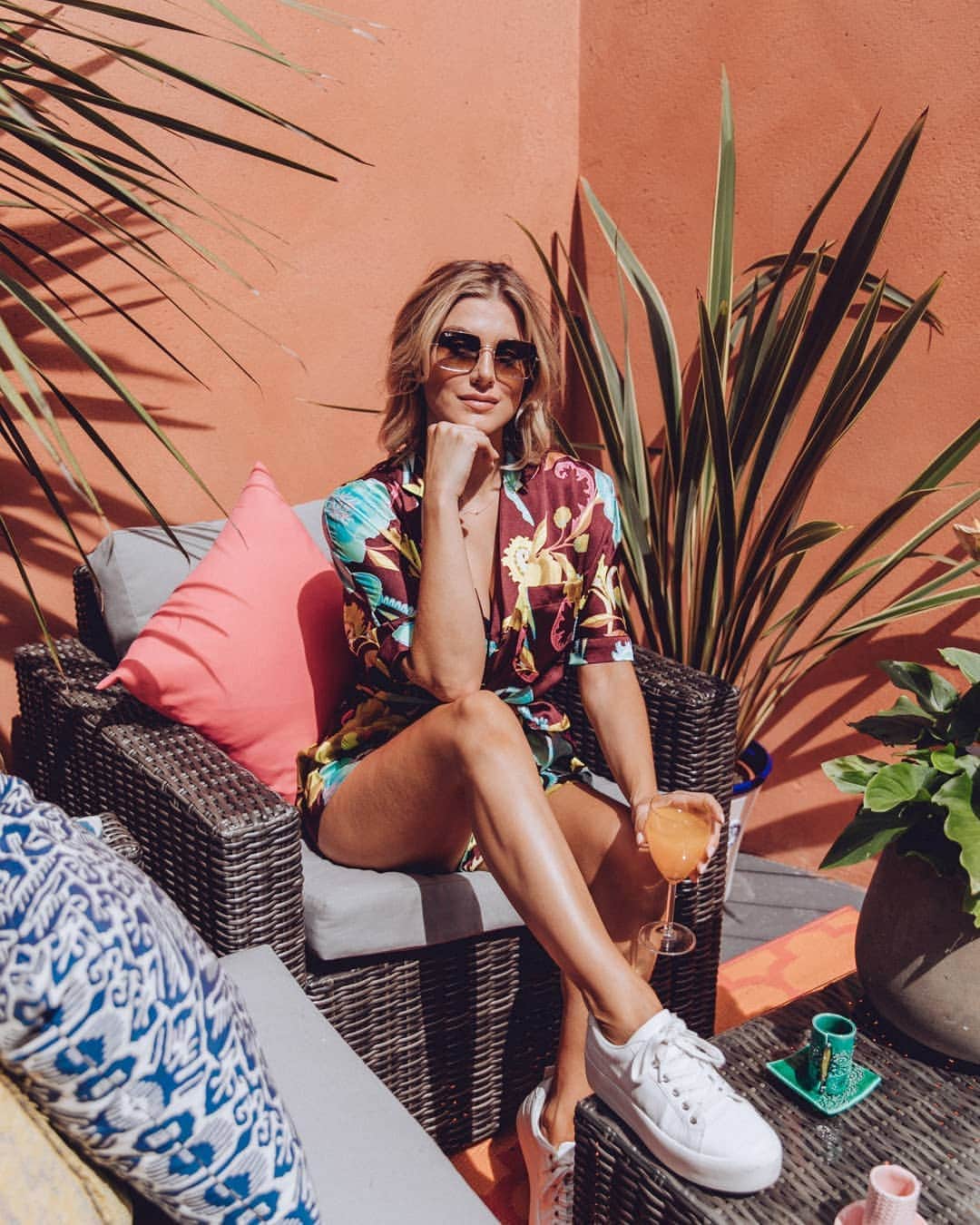 Ashley Jamesさんのインスタグラム写真 - (Ashley JamesInstagram)「My patio has had a full summer makeover and I'm ready for a little Love Island party tonight. 🌴💓 I'm so so excited for a new series, I can't believe it's been a year already. There's been a lot of talk about reality TV and mental health recently, so I'll just say this: trolls have caused me more upset than anything else in this industry. My dad has always said if you have nothing nice to say, say nothing, so please remember that. It's just an entertainment show.✌️ Bring on the new series and massive good luck to both my babes @carolineflack and @ariellefree on the official podcast. It's gonna be a long hot summer, baby! ☀️⛱️ #loveisland #ashleysinteriors #patio #nestandthrive #noretouching」6月4日 3時01分 - ashleylouisejames