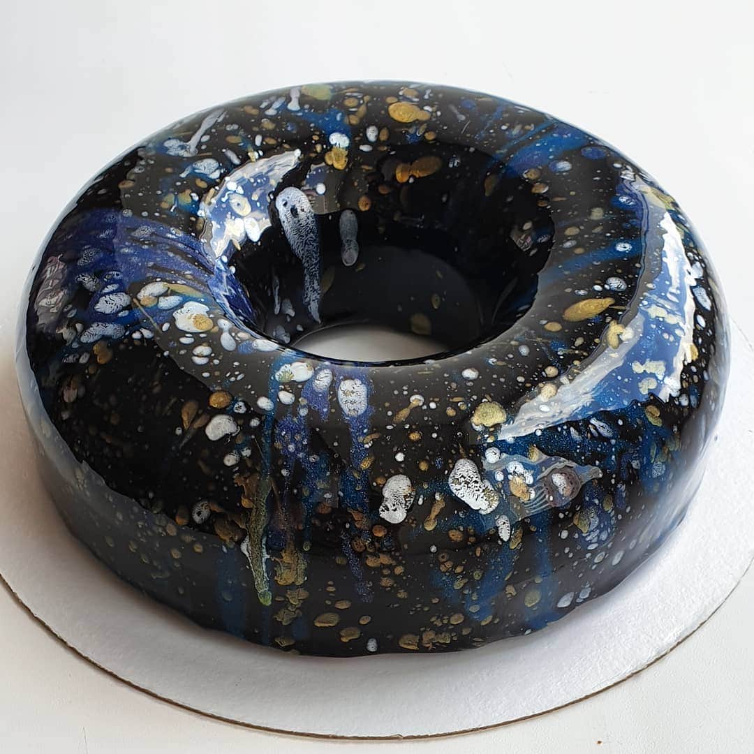 オリガ・ノスコワさんのインスタグラム写真 - (オリガ・ノスコワInstagram)「Cake by @olganoskovaa . . #olganoskova#olganoskovaa#cake#art#artcake#art🎨#artwork#artgallery#desing#artist#ufa#moskow#weddingcake#mirrorcake#mirrorglaze#moscow#food#foodporn#foodblogger#dessert#cooking#masterclass#dessertmasters#pastryart#show#showcake#masterclassonline#noskovaonline#noskova_online#newyork」6月4日 4時44分 - olganoskovaa