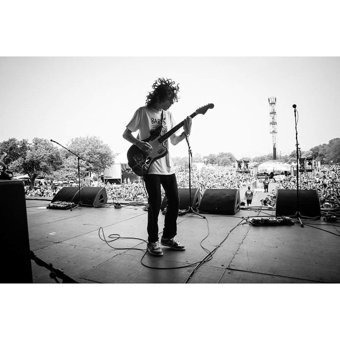 フィン・ヴォルフハルトさんのインスタグラム写真 - (フィン・ヴォルフハルトInstagram)「📸@grifflotz!@calpurniaofficial @govballnyc // june 2019, #hairsnakes」6月4日 5時08分 - finnwolfhardofficial