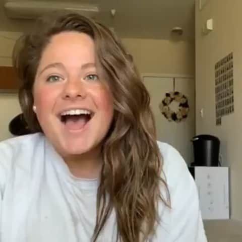 レナ・ヘディのインスタグラム：「Ok ok ok reeeeally goodnight ...」