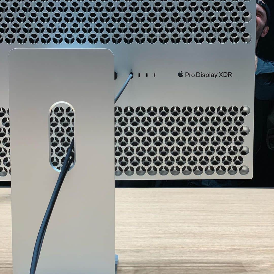 林信行さんのインスタグラム写真 - (林信行Instagram)「The all new #MacPro and the #ProDisplayXDR by #Apple announced at #WWDC19」6月4日 6時25分 - nobihaya