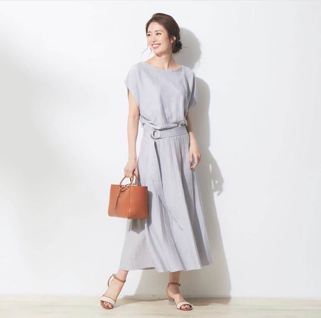 土屋ひかるのインスタグラム：「土屋ひかる 「アバハウス」 . https://neutral-tokyo.com/models/tsuchiya . #土屋ひかる #2019トリンプイメージガール #下着 #イメージガール #ミスユニバース #タヒチアンダンス #くびれ #メリハリボディ #健康美 #美ボディ #アバハウス #WOMENSFASHION #WOMENS #ootd #OUTFIT #COORDINATE #FASHIONITEM #ファッションスナップ #スナップ #ファッション #コーディネイト #レディース #レディースファッション #ウィメンズ #ファッションアイテム #コーデ #nmtinc #透明感メイク」