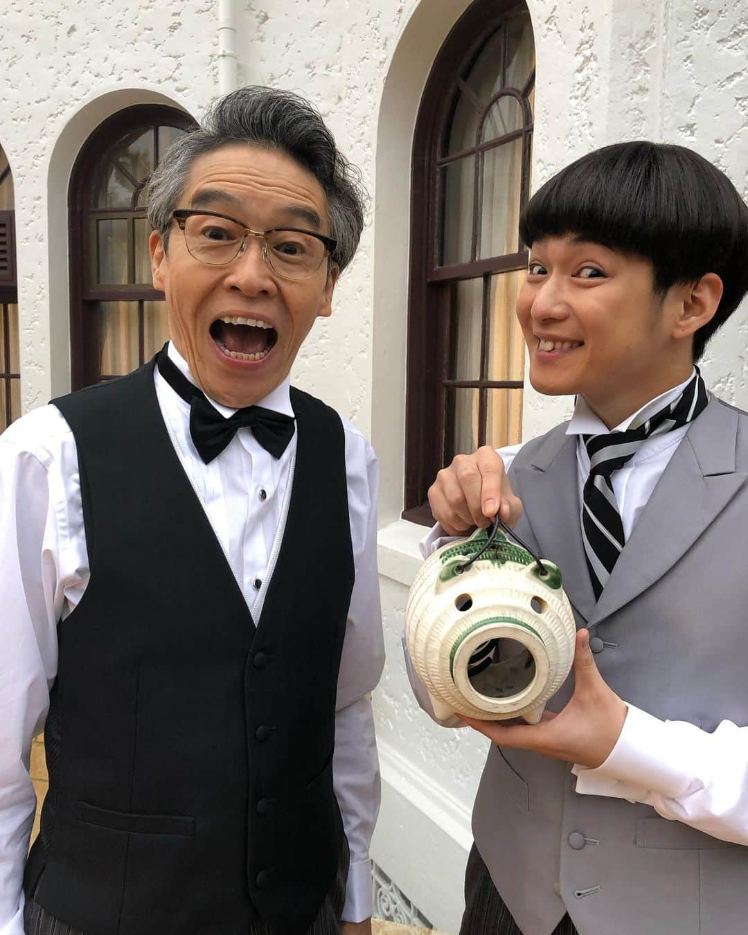 日本テレビ「もみ消して冬 2019夏 ～夏でも寒くて死にそうです～」さんのインスタグラム写真 - (日本テレビ「もみ消して冬 2019夏 ～夏でも寒くて死にそうです～」Instagram)「‪北沢家に、この２人が帰ってきました💕あの事件以後、#小岩井 さんはラーメン屋で働き、#楠木 くんは手毛綱さんのクリーニング屋で働いていましたよね。‬ ‪やっぱり、北沢家にはこの執事コンビが必要です‼️ ‬ ‪#もみ消して冬‬ ‪#もみ冬‬ ‪#もみ夏‬ ‪#執事‬ ‪#浅野和之‬ ‪#千葉雄大 ‬」6月4日 15時52分 - momifuyu2019