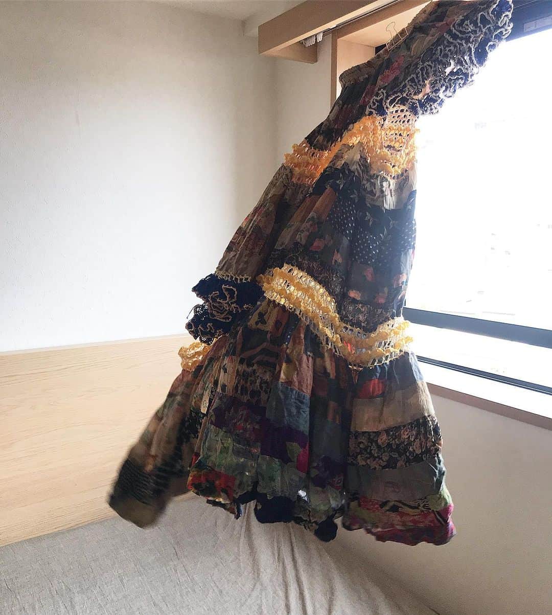 蓮沼千紘さんのインスタグラム写真 - (蓮沼千紘Instagram)「Knitted one shoulder vintage dress. . . Special!! ✌️Double pop up shop @iaaam_matsuyama ✌️. 6/14-20 . . . "FLY" presented by endvintage×an/eddy. . . 🤝 . . "unfinished" presented by  mellow×an/eddy .  #愛媛 #松山 #mellow #endvintage #aneddy #knit #accessory #vintage #popupshop #unfinished」6月4日 16時01分 - knitchihiro