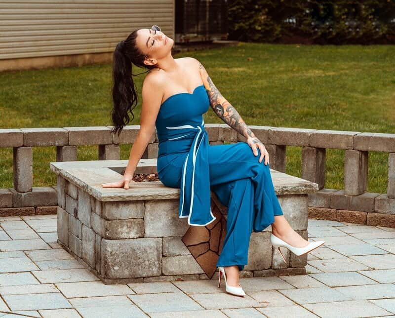 ジェイワウさんのインスタグラム写真 - (ジェイワウInstagram)「Soaking up the sun 💙✨✨ @fashionnova #ad」6月4日 9時02分 - jwoww