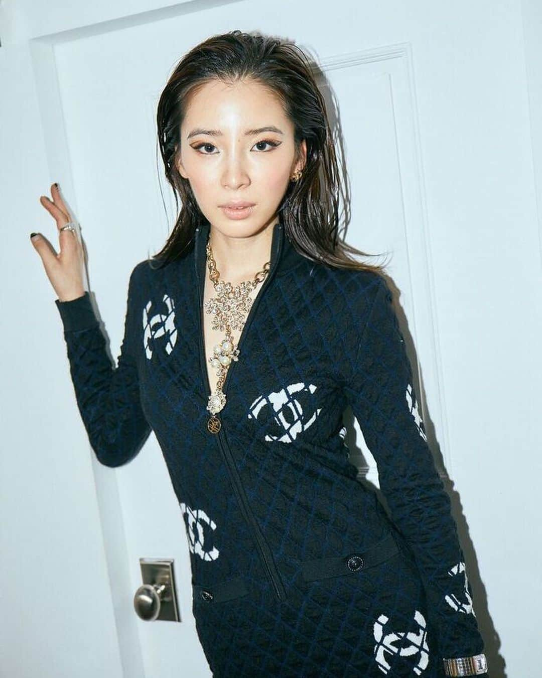 アイリーン・キムさんのインスタグラム写真 - (アイリーン・キムInstagram)「It’s always so much fun to play dress up & try different looks ✨ @chanelofficial photos by @biglipkid」6月4日 10時12分 - ireneisgood