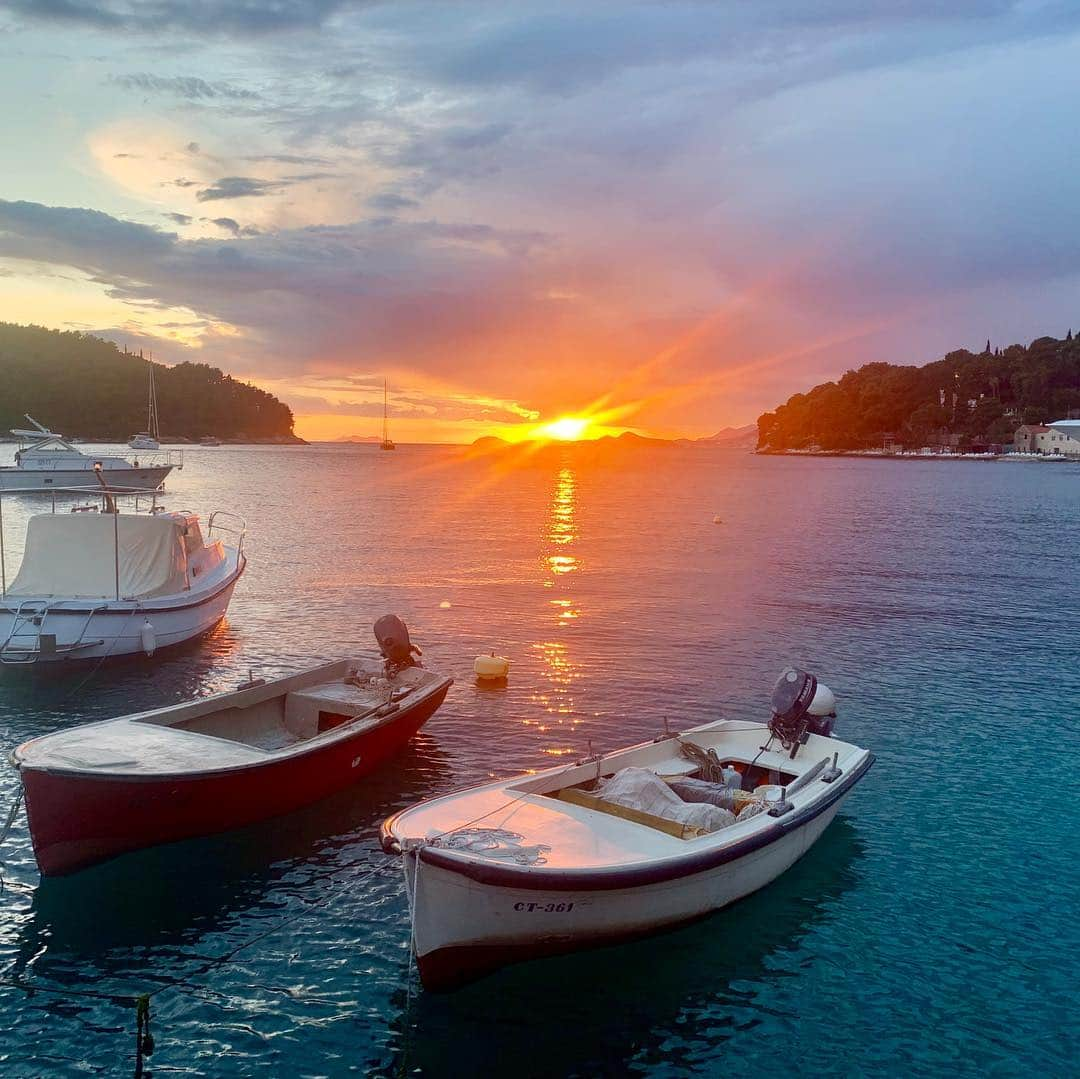 高尾千穂さんのインスタグラム写真 - (高尾千穂Instagram)「この旅初の良い天気の日。やっぱり晴れていると海の色が全然違う。」6月4日 10時40分 - chihotakao