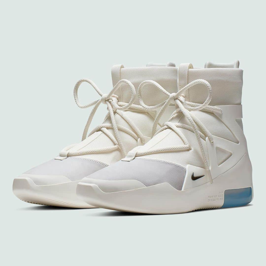 Sneaker Newsさんのインスタグラム写真 - (Sneaker NewsInstagram)「Official images of the Air Fear Of God 1 “Sail” have emerged. These are super clean! For a detailed look, tap the link in our bio.」6月4日 11時19分 - sneakernews