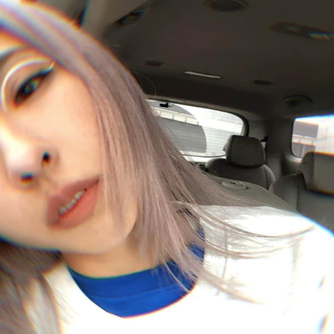 MINA MYOUNGさんのインスタグラム写真 - (MINA MYOUNGInstagram)「0⃞3⃞3⃞0⃞2⃞0⃞1⃞9⃞ #newpromovideo」6月4日 17時24分 - minamyoung