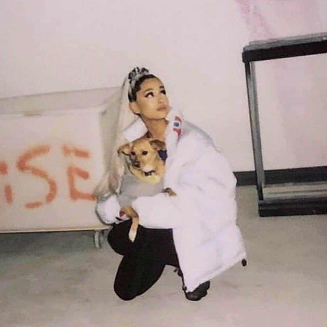 アリアナ・グランデさんのインスタグラム写真 - (アリアナ・グランデInstagram)6月4日 12時32分 - arianagrande