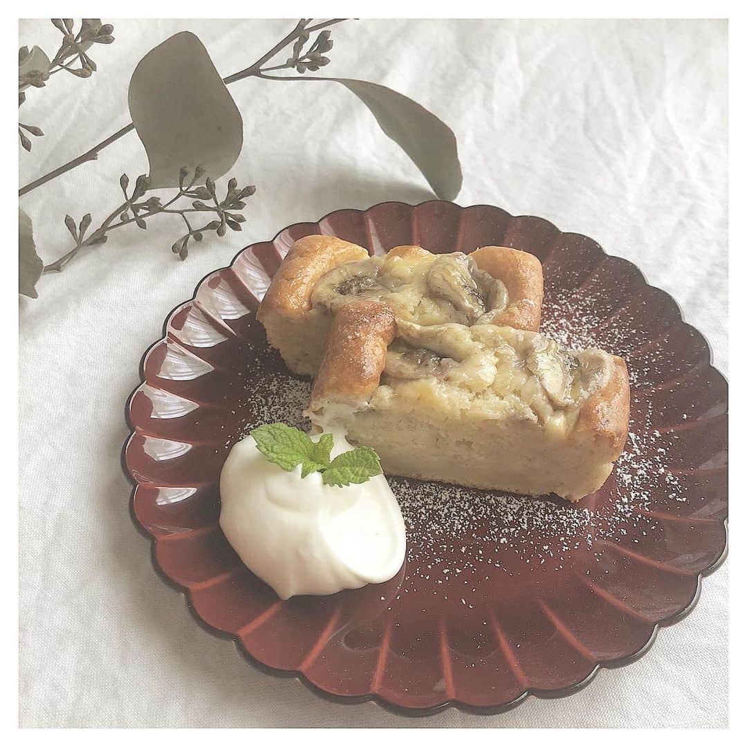 清家麻里奈のインスタグラム：「こないだ作ったバナナケーキ🍰✨おいしくでーきた✨👏 #バナナケーキ #お菓子作り #手作り ＃ケーキ」